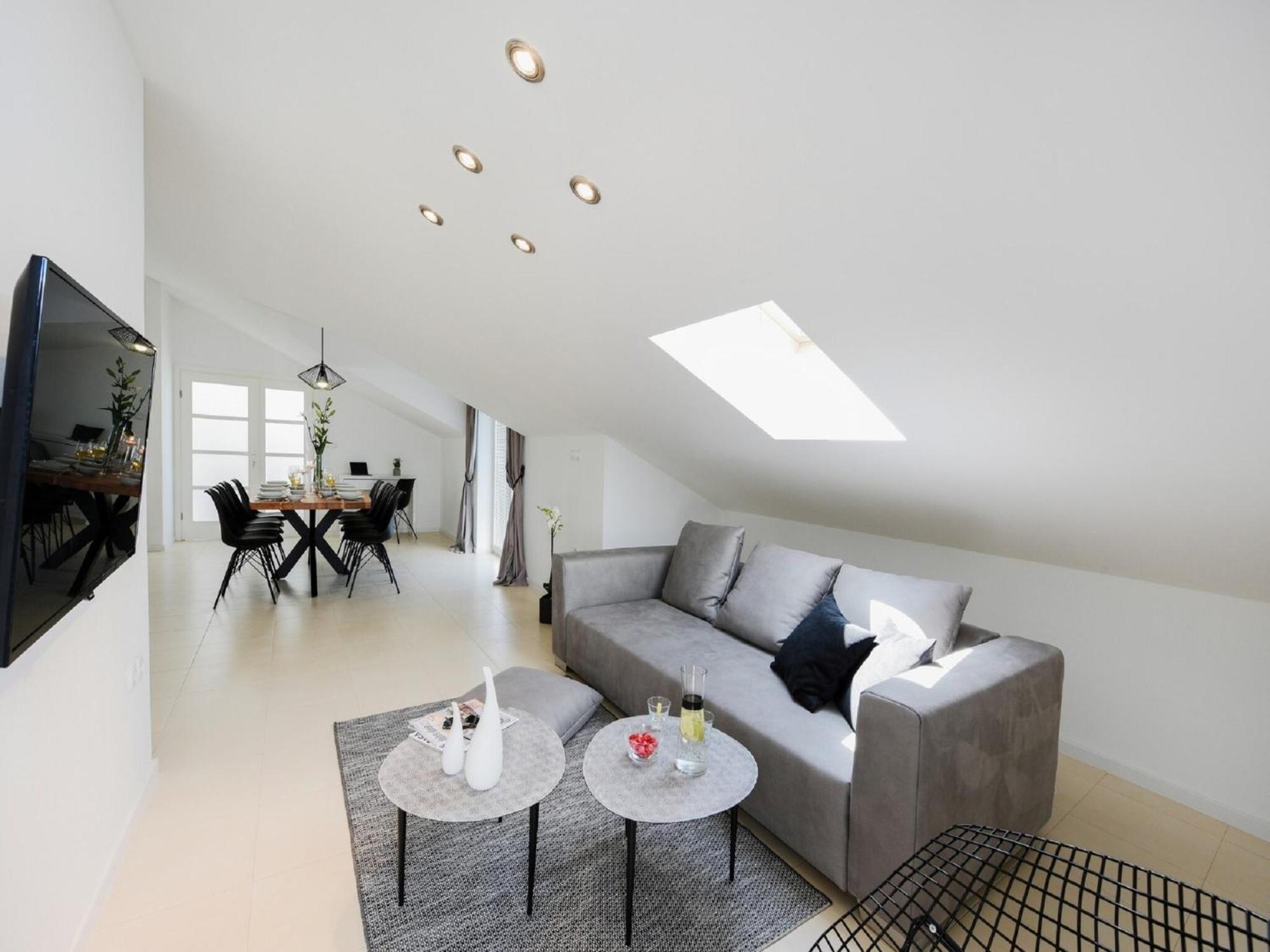 Modern Villa In Nin With Terrace Buitenkant foto