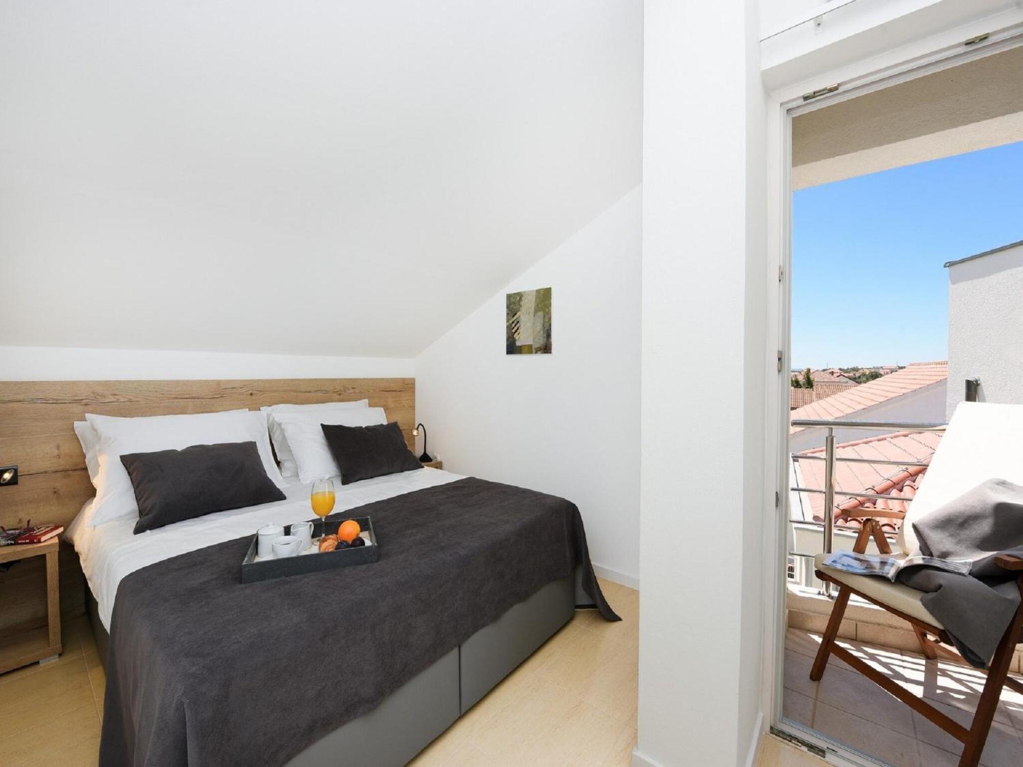 Modern Villa In Nin With Terrace Buitenkant foto
